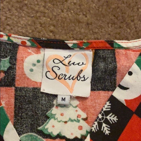 Scrub top - Picture 2 of 2